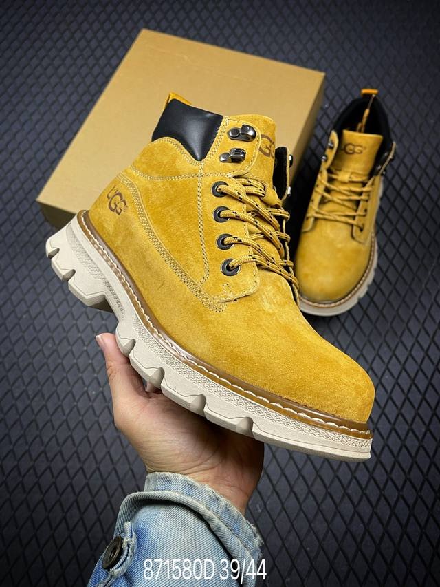 D New arrival: Ugg 2025 Fall/Winter Men's Mid-Top Casual Martin Boots Series. #G