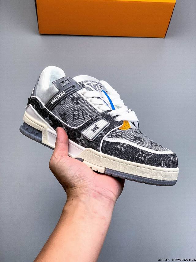 180 Louis Vuitton LV Louis Vuitton sneakers . A favorite among celebrities, the