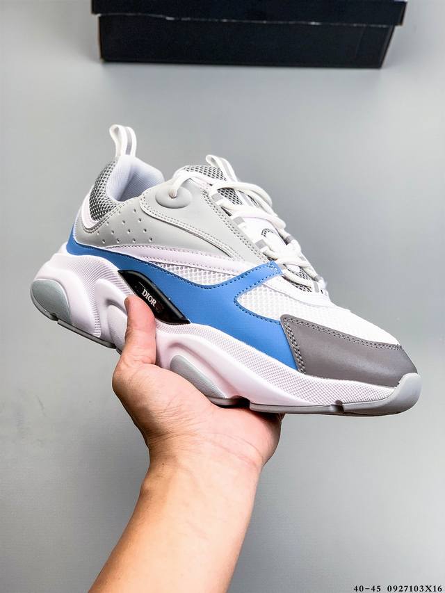 Dior B22 Leather and Tech Mesh Sports Casual ShoesThe B22 sneaker reinterprets t