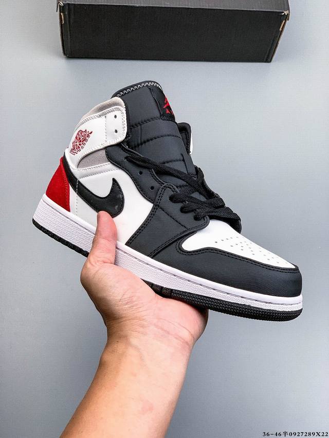 Nike Air Jordan 1 Mid Aj1 Jordan Generation Mid-top Classic Retro Culture Leisu