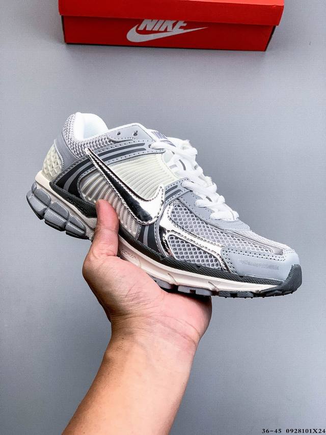 Exclusive 4-layer combination outsole Nike Zoom Vomero 5 Sp'vast Grey Sail' mar