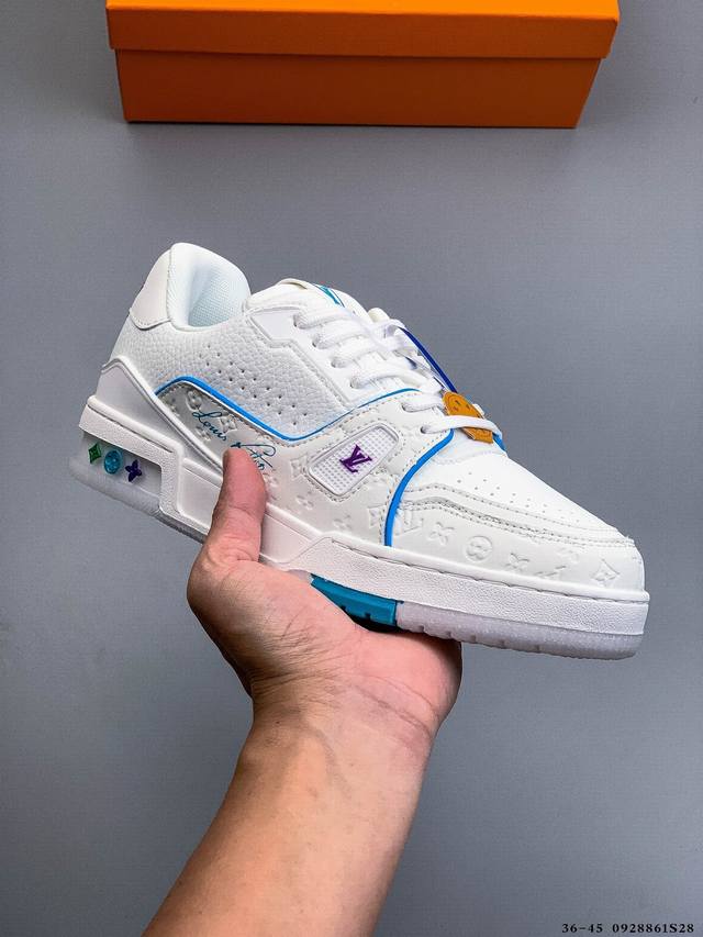 Louis Vuitton LV Louis Vuitton sneakers are a favorite among celebrities, with t