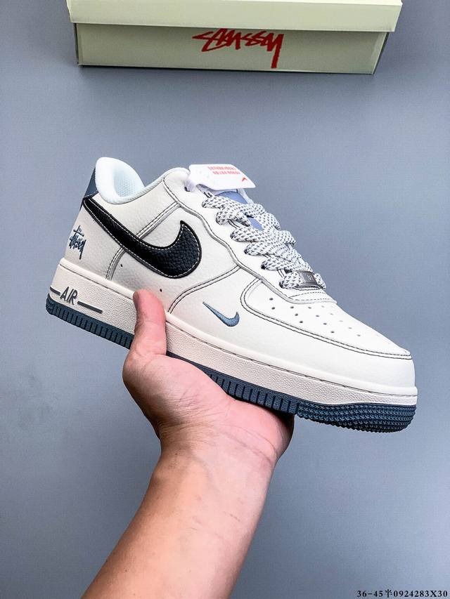 Original last data paper version, made of hard, high-quality leather upper mate