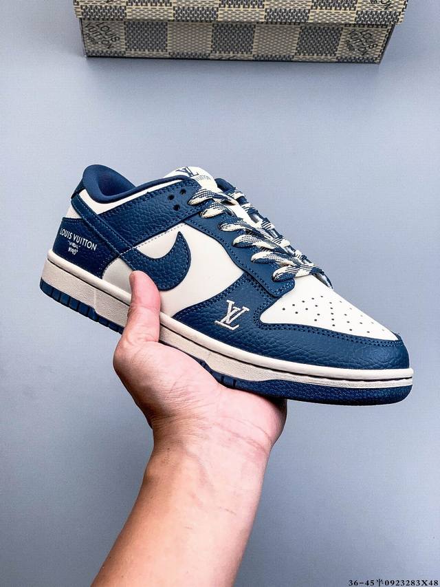 Nike Dunk Sb Low, Nike's classic low-top skate shoe. Original production line! T