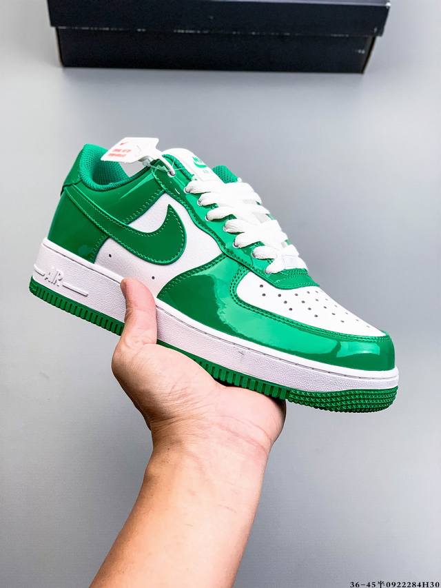 Original last data paper version, made of hard, high-quality leather upper mate
