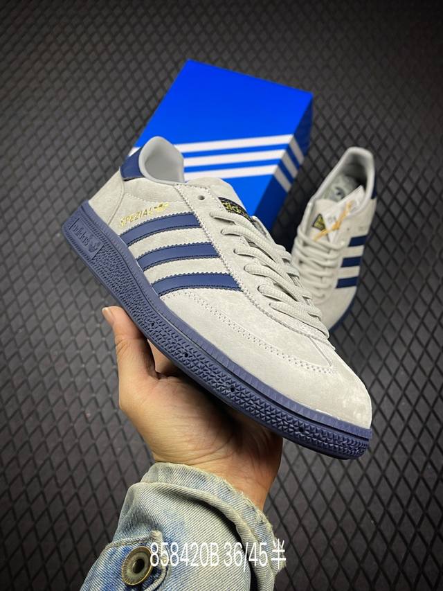 B Company-level official correct version of Adidas Handball Spezial Adidas class