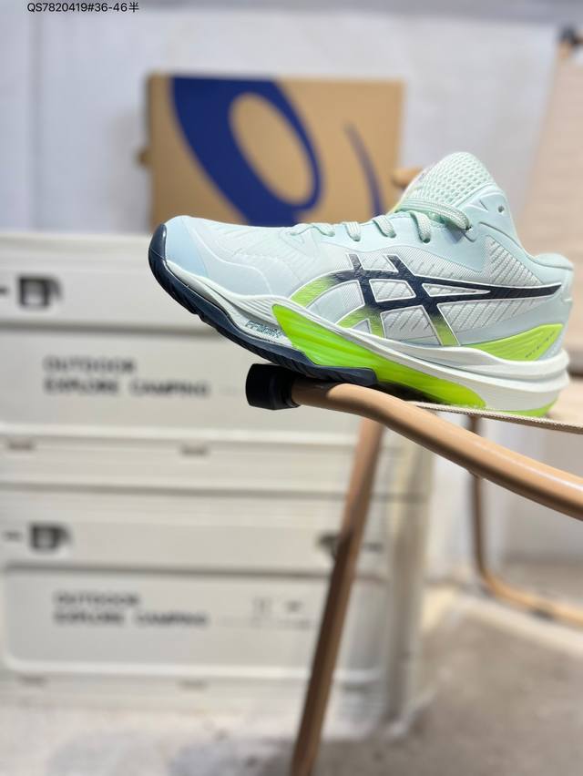 Asics Sky Elite Ff Mt 3 Asics classic running shoes are now popular with functio