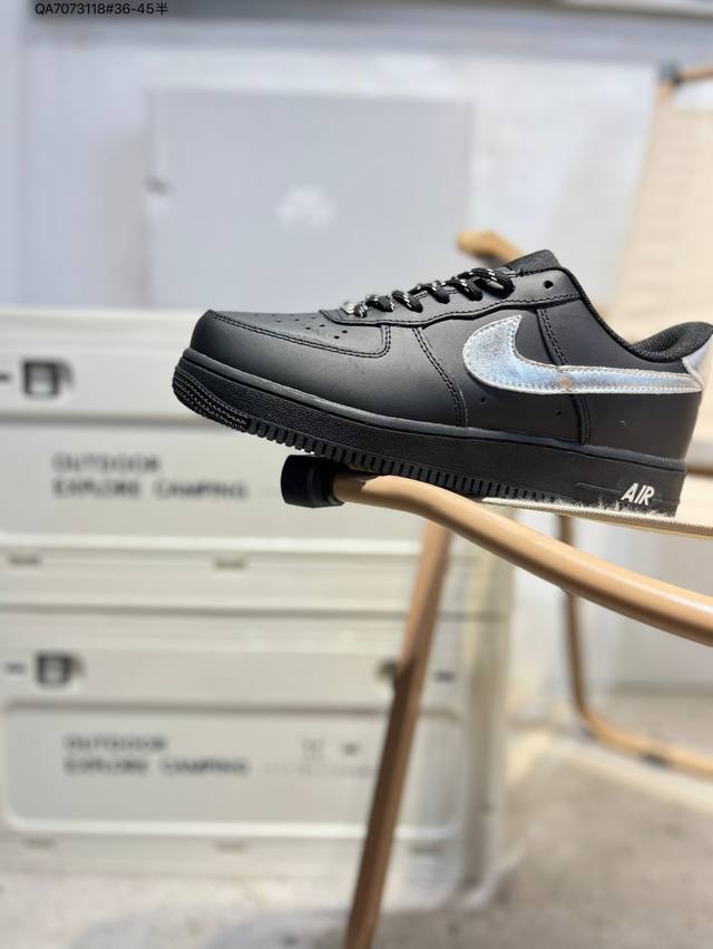 Nike Air Force 1 '07 is a versatile casual sneaker. Its soft, springy cushionin