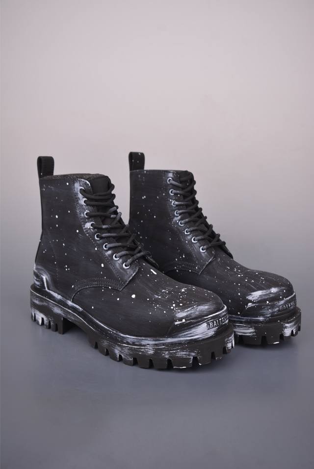 Balenciaga ink-splashed distressed Martin bootsThick-soled Martin boots, casual