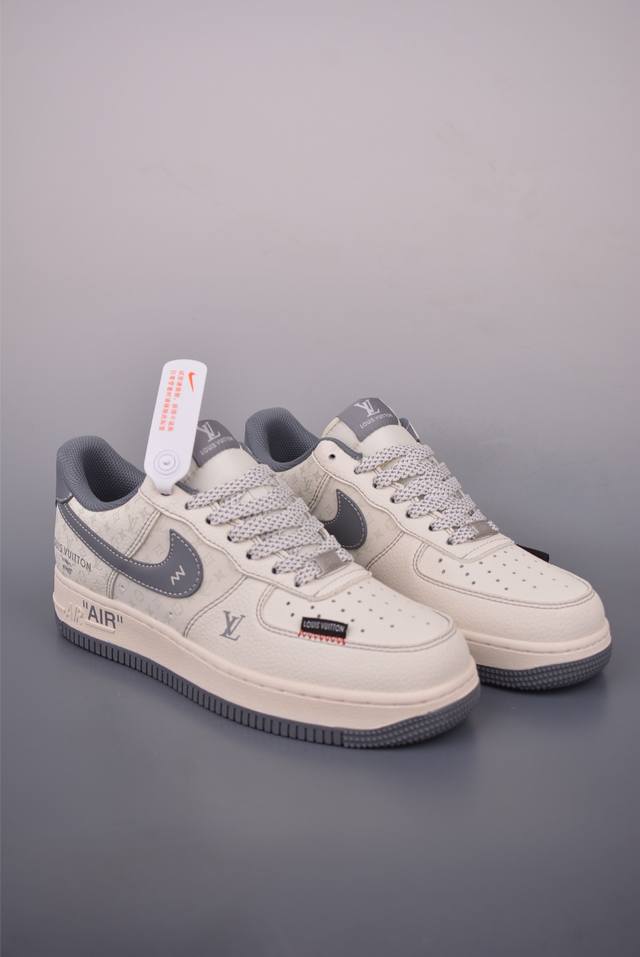 Nike Air Force 1 Low Lv co-branded Original last and original cardboard to creat