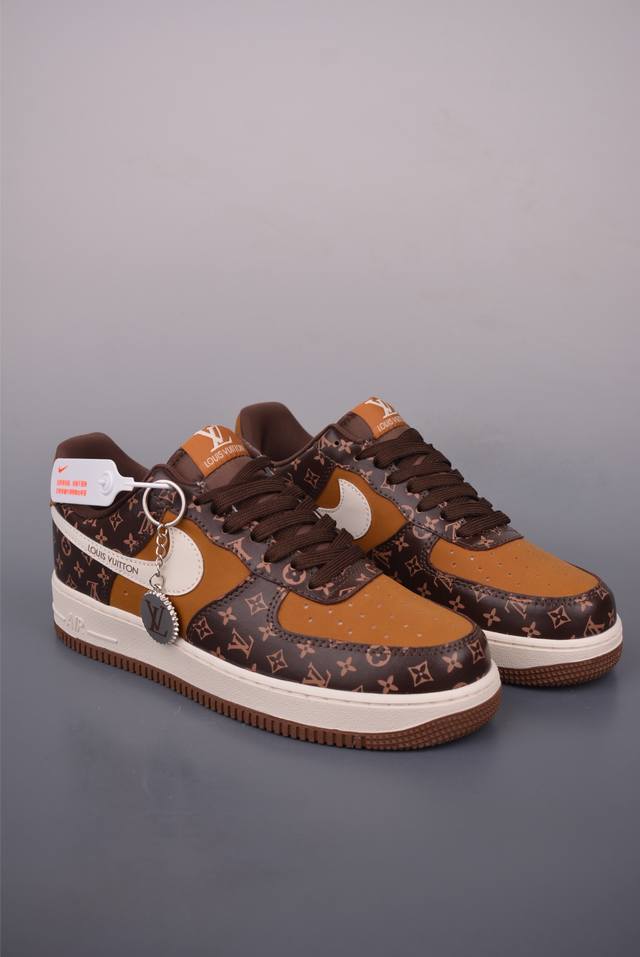 Nike Air Force 1 Low Lv co-branded Original last and original cardboard to creat