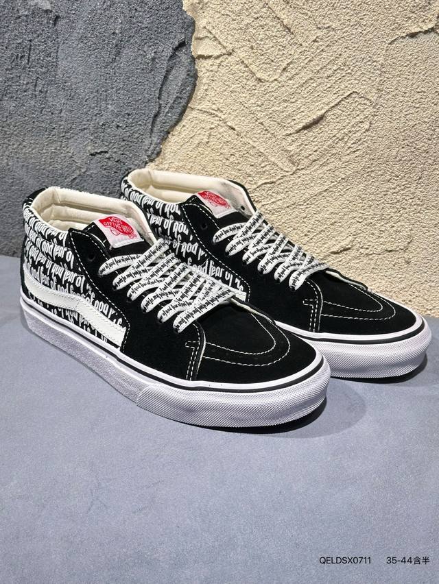 New product release photos #Vans Sk8-Hi pokonyan A fantastic colorway, the shoe