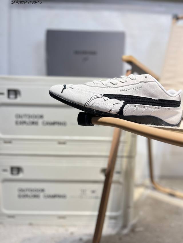 PUMA X Balenciaga Speedcat series thin-soled shoes. Round-toe, distressed, low-t