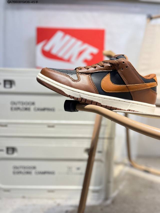Nike Dunk Low Sneakers Sb series classic and versatile casual sports sneakers. T