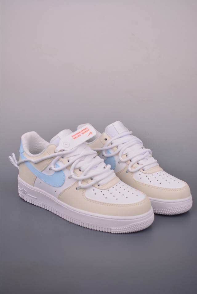 Nike Air Force 1 Low Lemon Salt BubbleOriginal last and original cardboard creat