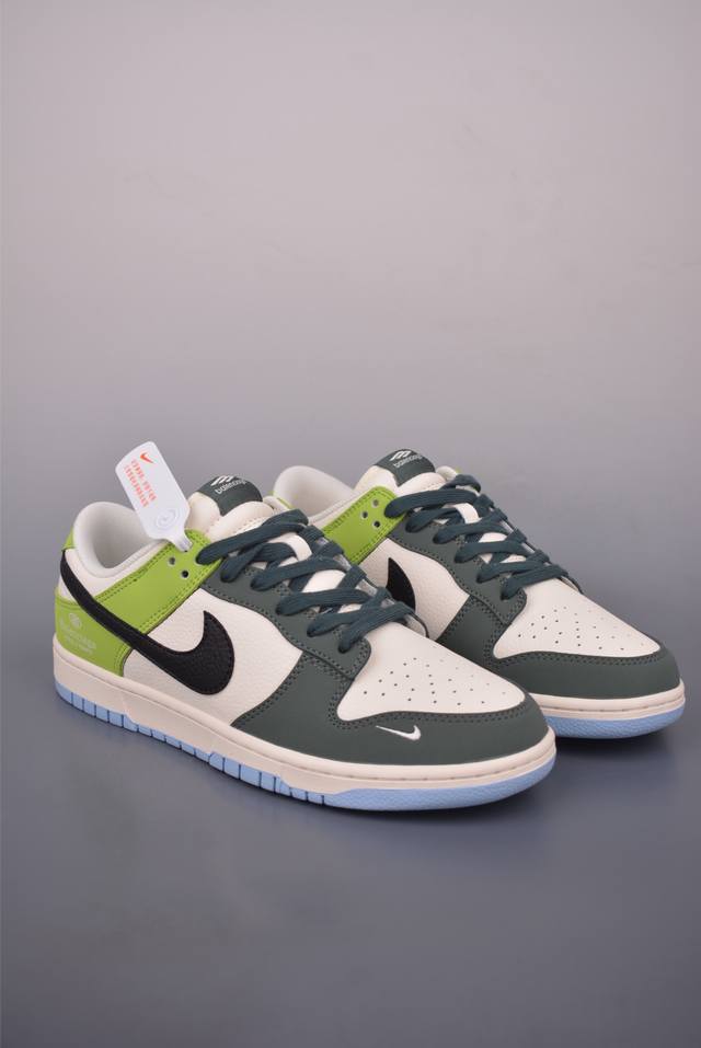 Nike Sb Dunk Low Balenciaga collaborationPurely original product from a large fa