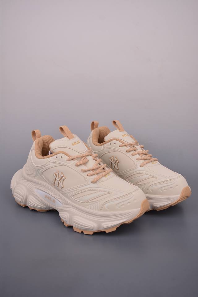 Mlb Winner Chunky A Lt New York Yankees trendy and fashionable thick-soled sneak
