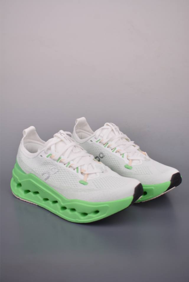 On Cloudsurfer Max Outdoor street functional running shoes Cloud Hi Edge outdoor