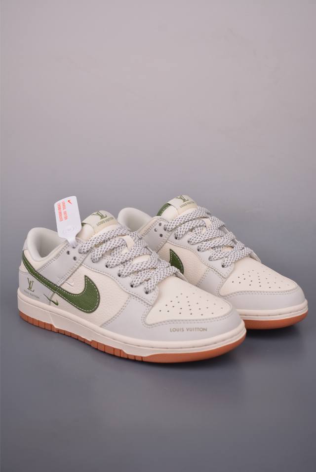 Nike Sb Dunk Low Lv co-branded Pure original factory product Highly recommended