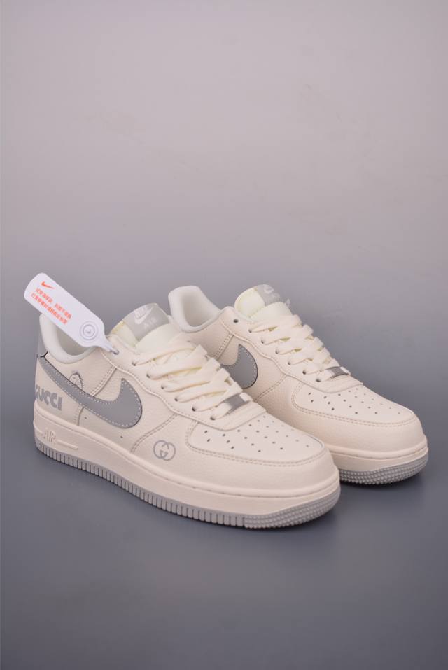 Nike Air Force 1 Low Gucci collaborationOriginal last and original cardboard cre