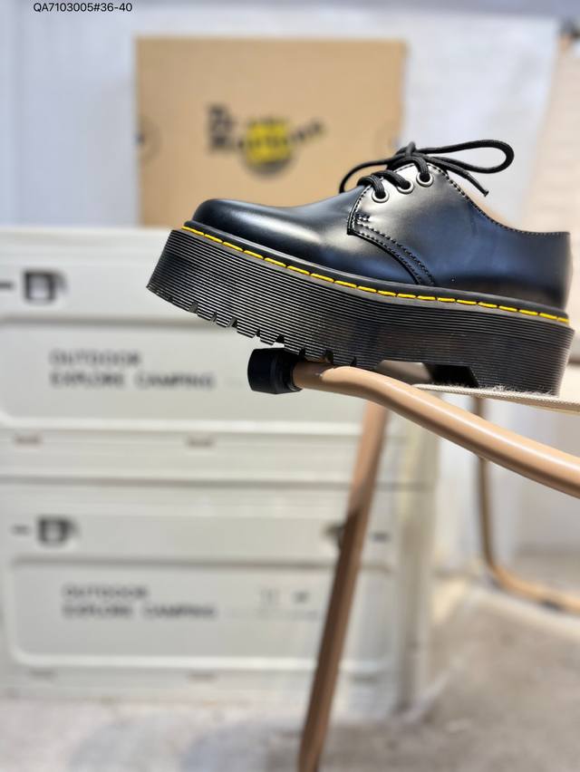 Dr.Martens 1460 series thick sole, motorcycle stitching, made with original mate