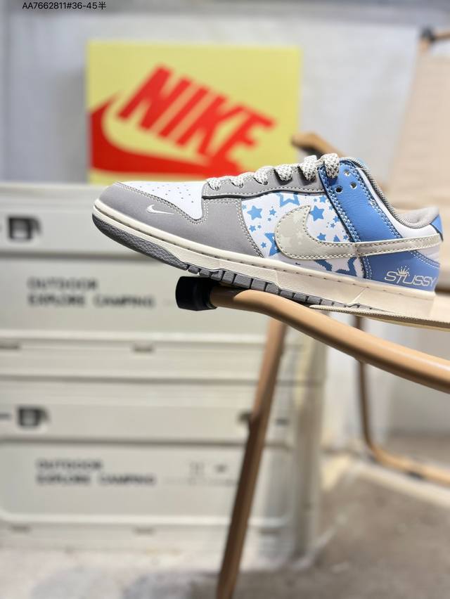 Nike Sb Dunk Low, a highly recommended new colorway from a major manufacturer. M