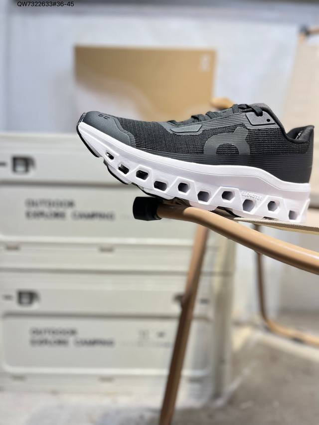 On Cloudnova Flux lightweight, comfortable, breathable, and cushioned running sh