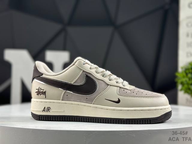 Company-grade Nike Air Force 1 '07 Low low-top athletic shoes and casual shoes.