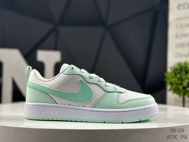 Nike Court Vision Low - A versatile item. Looking at these white sneakers from t