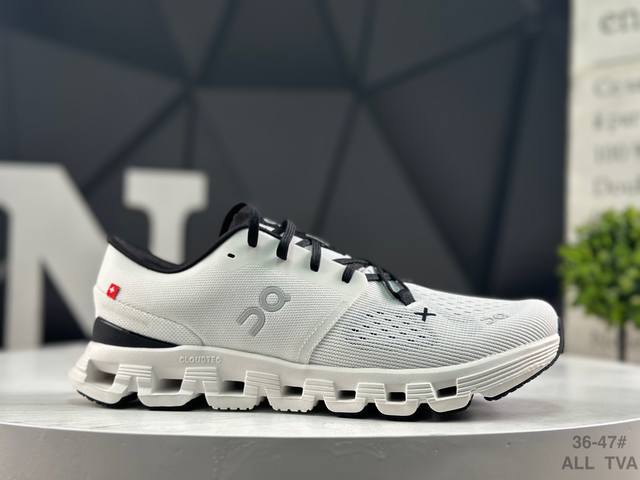 On Cloud X 4 unisex lightweight and comfortable running shoes with breathability