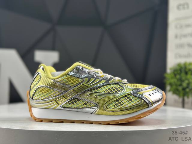 Italian luxury brand - Bottega Veneta - Orbit Lace-Up Runner Bv Bottega Veneta f