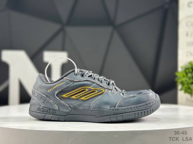 Balenciaga Hamptons Worn Out 18th Generation Handcrafted Distressed Leather Roun