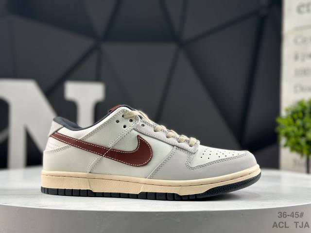 Nike SB Dunk Low Retro Low-Top Casual Sports Skateboard Shoes. Features soft and