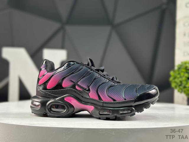 Nike Air Max Plus Lightweight Cushioning and Durable Running Shoes. The new uppe