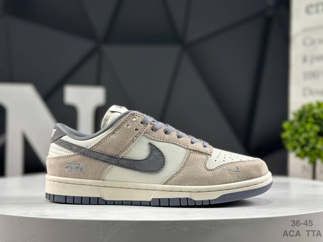 Nike Dunk Low Sneakers, SB series, classic and versatile casual sports sneakers.