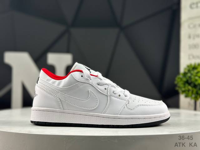 Nike Air Jordan 1 Low AJ1 basketball shoes, official colorway, original quality.