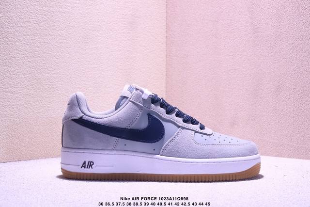 Authentic Nike Air Force 7 Low-top Sneakers. Soft, responsive cushioning and an