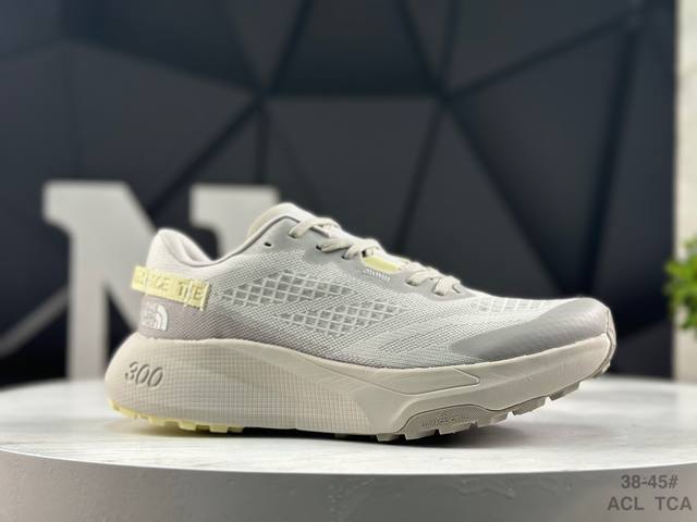 The North Face M Altamesa Soft, Comfortable, Slip-resistant, Durable Low-top Tra