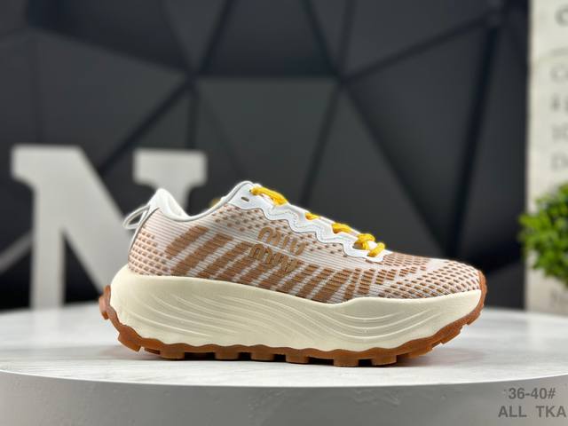 Collection Miu Miu 25Ss Tyre series Spring/Summer latest hot-selling style. The