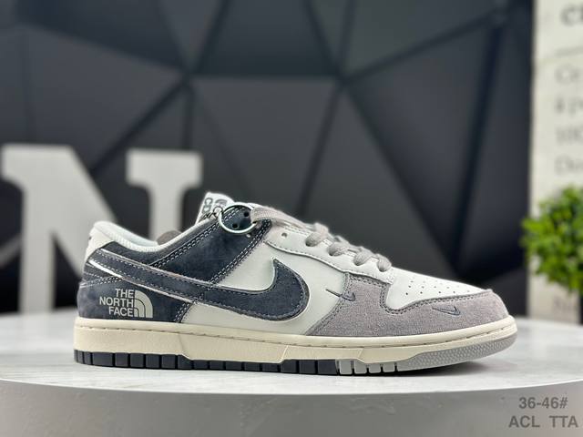 Nike Dunk Low Sneakers, SB series, classic and versatile casual sports sneakers.