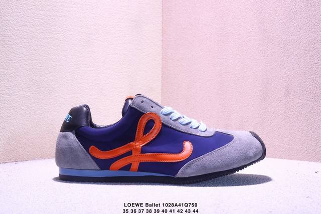 Loewe Ballet Runner 2.0 calfskin round-toe lace-up low-top casual shoes. The new