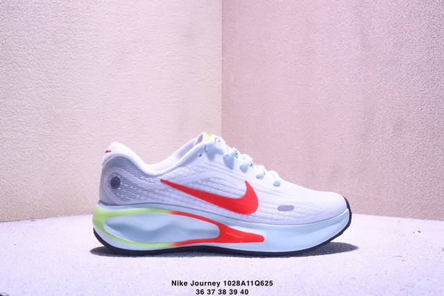 Nike features a lightweight, technically woven synthetic upper, combined with so