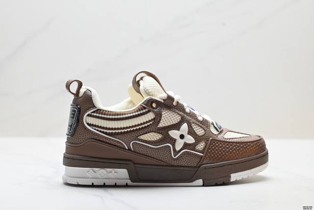 Authentic Louis Vuitton Trainer Sneaker Low, Brand New, Casual Sportswear Style,