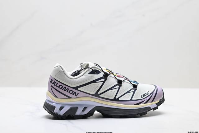 Company-grade Salomon XT-6 outdoor trail running shoes. The upper features Sensi