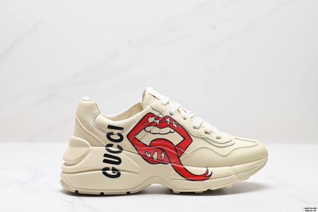 Gucci's chunky sneakers are here! Featuring a thick sole and a stable structure,