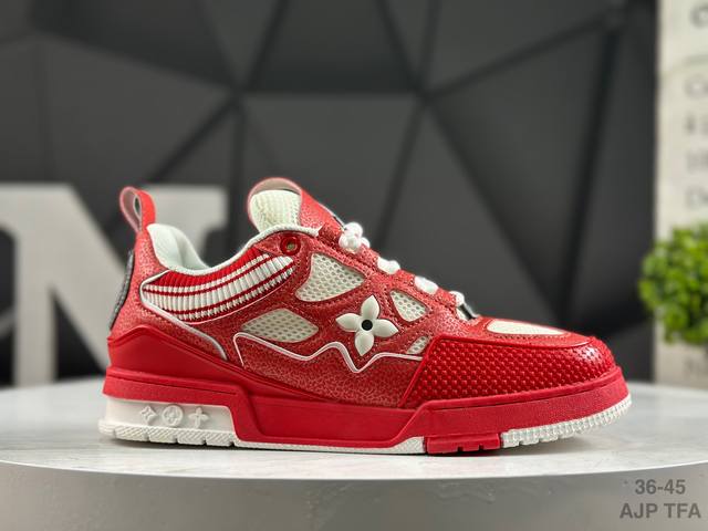 Louis Vuitton Lv sneakers (Ddd). A must-have style from the popular reality show