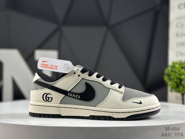 Nike SB Dunk Low, genuine factory direct, highly recommended. Made with original