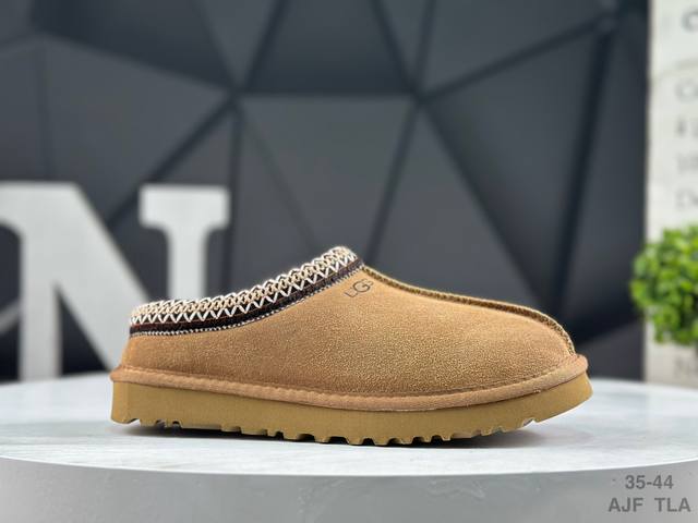 The origins of the Ugg brand can be traced back to Australia. During World War I