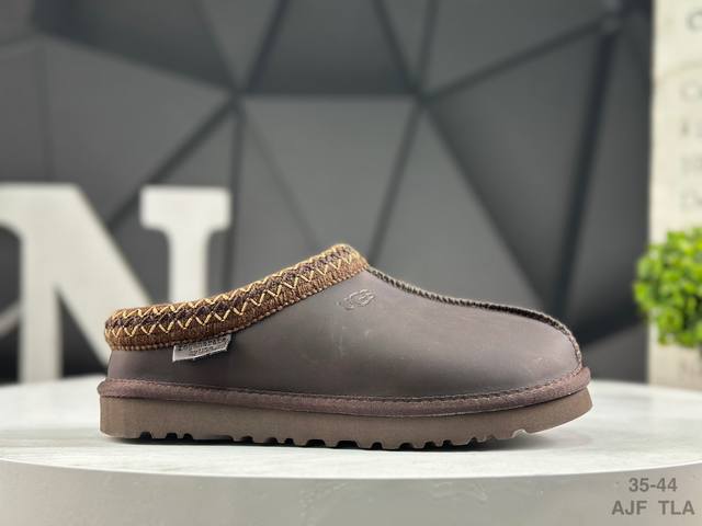 The origins of the Ugg brand can be traced back to Australia. During World War I