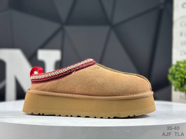 The origins of the Ugg brand can be traced back to Australia. During World War I